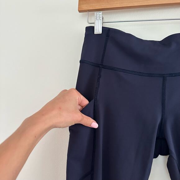 Lululemon Speed Tight V in Deep Indigo Blue 6 - Picture 8 of 12